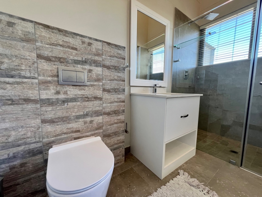 5 Bedroom Property for Sale in Pinnacle Point Golf Estate Western Cape